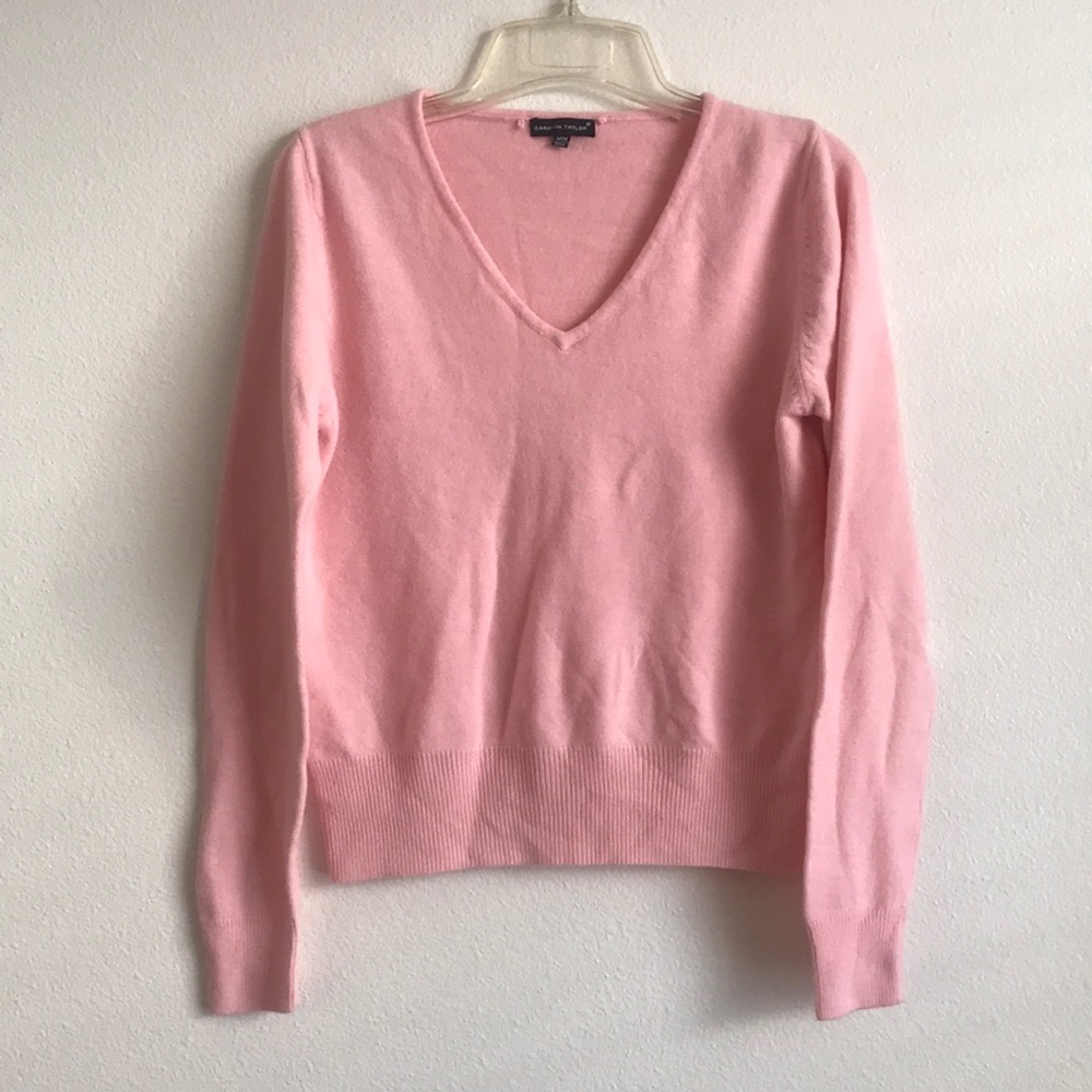 B1G1 Carolyn Taylor Pink Sweater